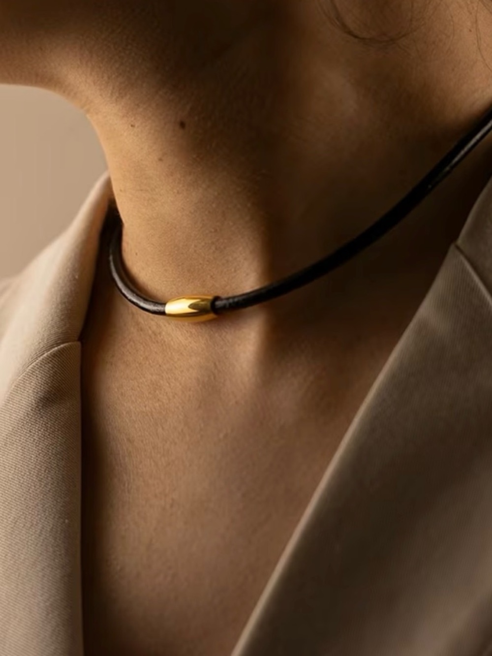 BLKSMTH Gold Oval Capsule Design Accent Black Leather Choker Necklace Unisex